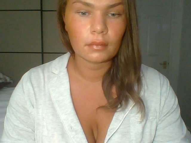 PrincessGem live cam on BongaCams
