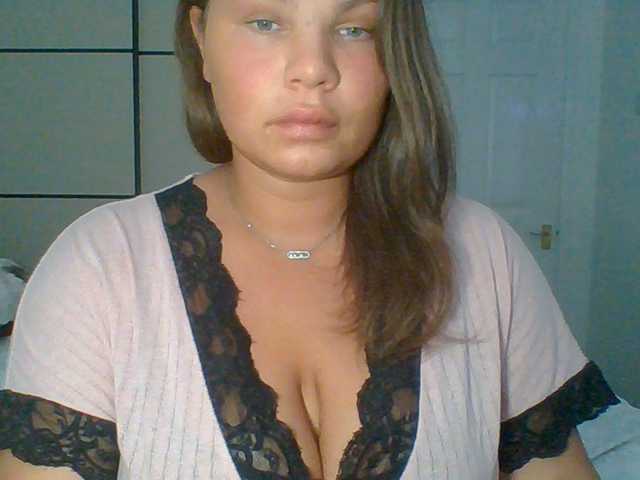 PrincessGem live cam on BongaCams