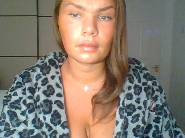 PrincessGem live cam on BongaCams