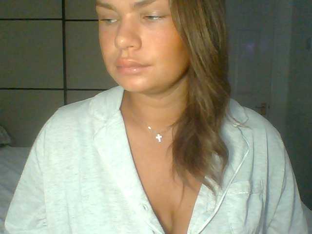PrincessGem live cam on BongaCams