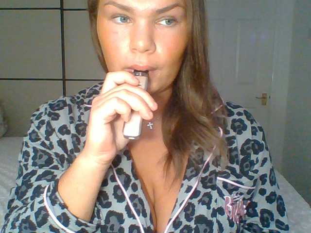GEMMARMALADE — live female cam