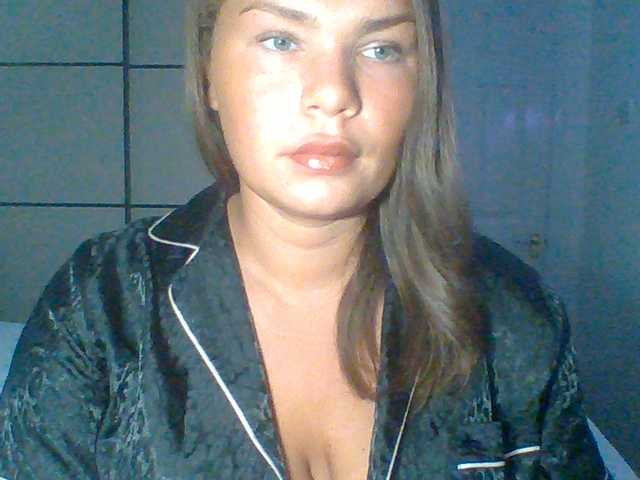 PrincessGem live cam on BongaCams