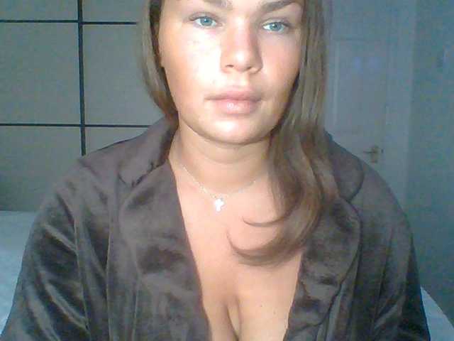 PrincessGem live cam on BongaCams