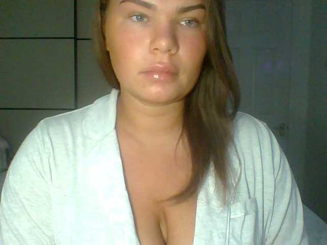 PrincessGem live cam on BongaCams