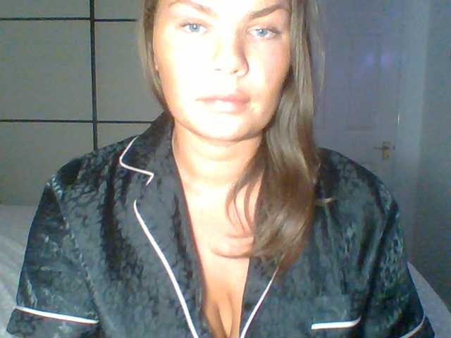 PrincessGem live cam on BongaCams