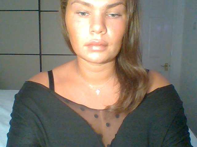 PrincessGem live cam on BongaCams