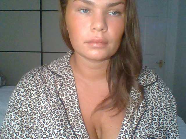 PrincessGem live cam on BongaCams