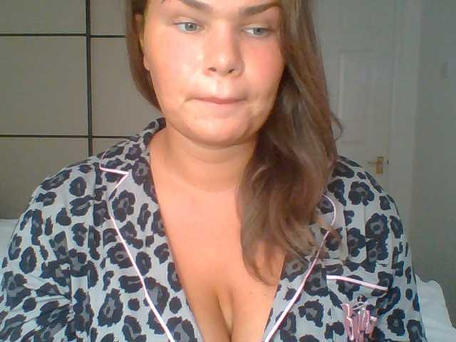 PrincessGem live cam on BongaCams