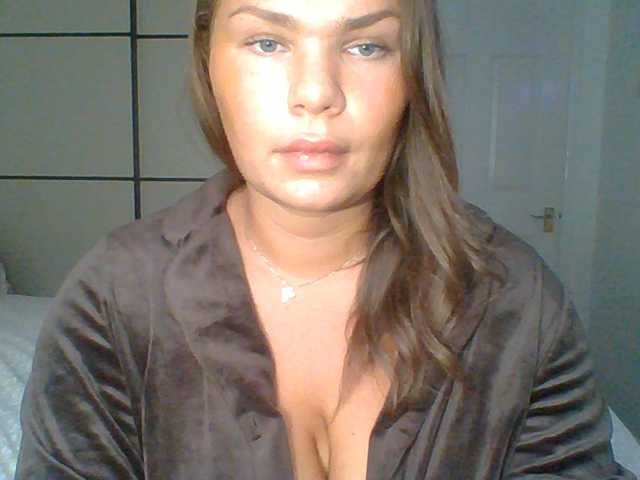 PrincessGem live cam on BongaCams
