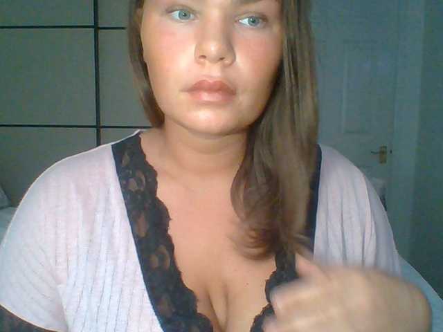PrincessGem live cam on BongaCams