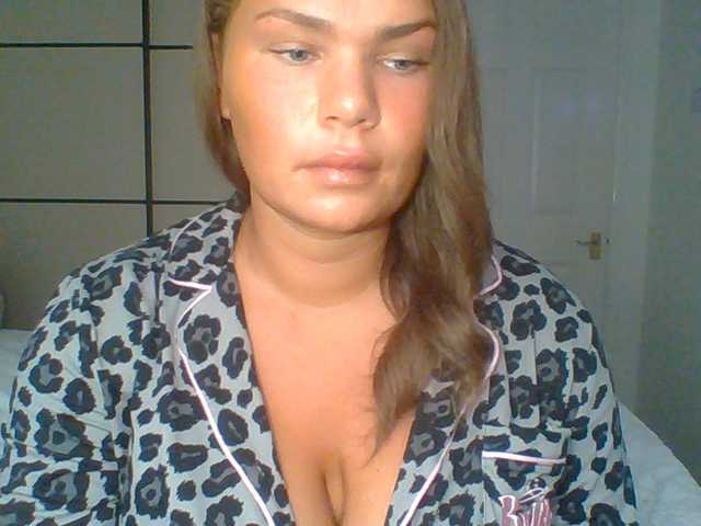 PrincessGem live cam on BongaCams