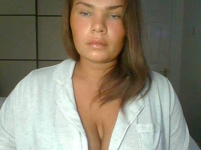 PrincessGem live cam on BongaCams