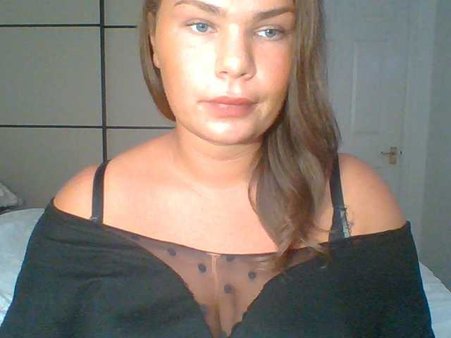 PrincessGem live cam on BongaCams
