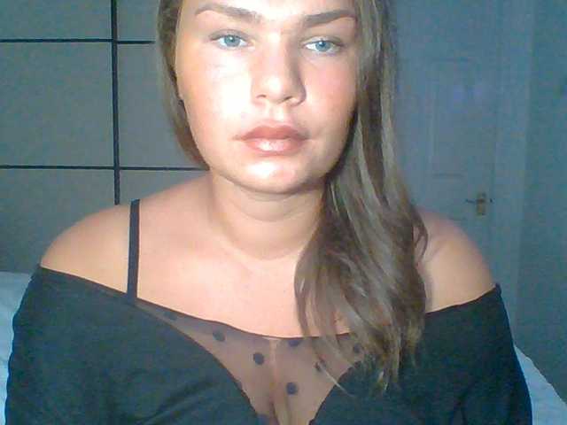 PrincessGem live cam on BongaCams