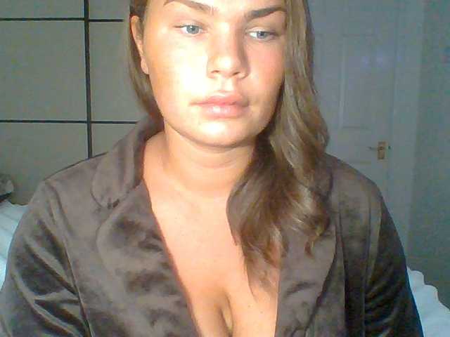 PrincessGem live cam on BongaCams