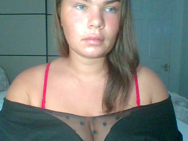 PrincessGem live cam on BongaCams