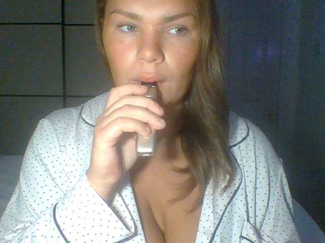 GEMMARMALADE live cam preview
