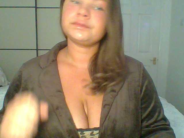 PrincessGem live cam on BongaCams