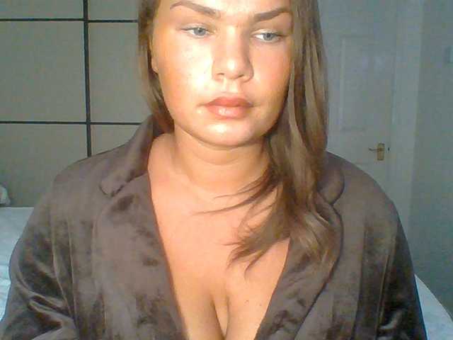 PrincessGem live cam on BongaCams