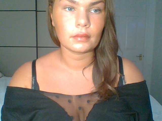 PrincessGem live cam on BongaCams