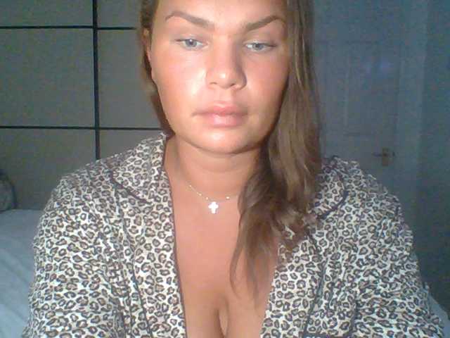 PrincessGem live cam on BongaCams