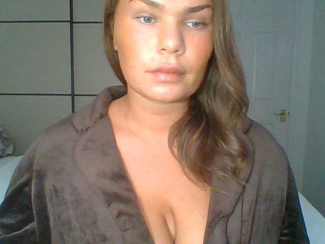 PrincessGem live cam on BongaCams