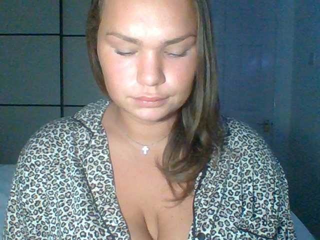 PrincessGem live cam on BongaCams