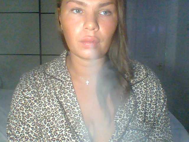 PrincessGem live cam on BongaCams