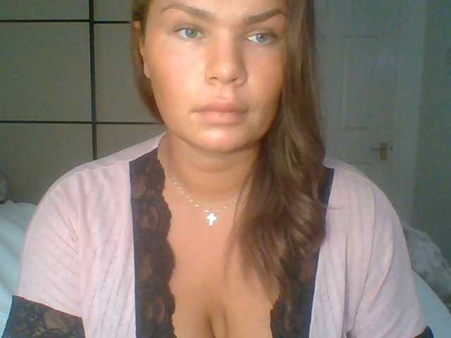 PrincessGem live cam on BongaCams