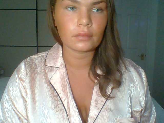 PrincessGem live cam on BongaCams