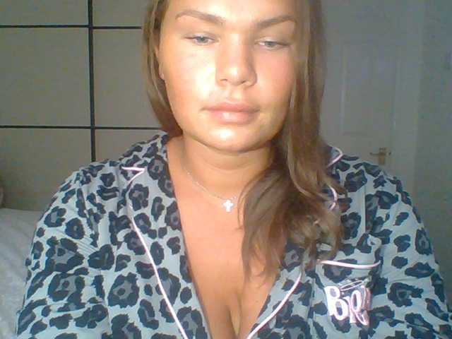 PrincessGem live cam on BongaCams