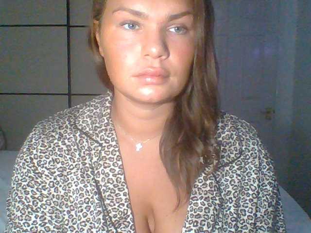 PrincessGem live cam on BongaCams