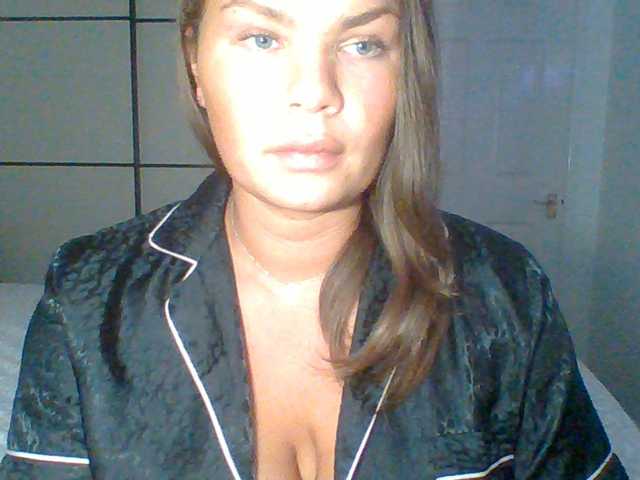 PrincessGem live cam on BongaCams