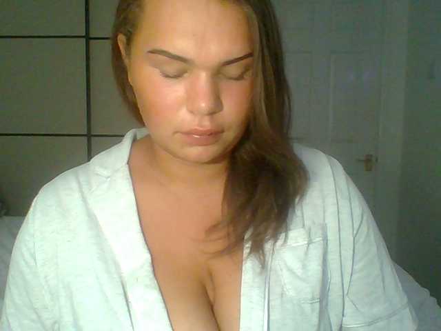 PrincessGem live cam on BongaCams