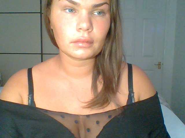 PrincessGem live cam on BongaCams
