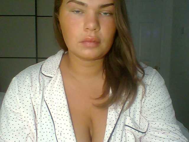 PrincessGem live cam on BongaCams