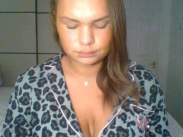 GEMMARMALADE — live female cam
