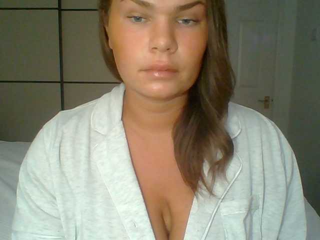 PrincessGem live cam on BongaCams