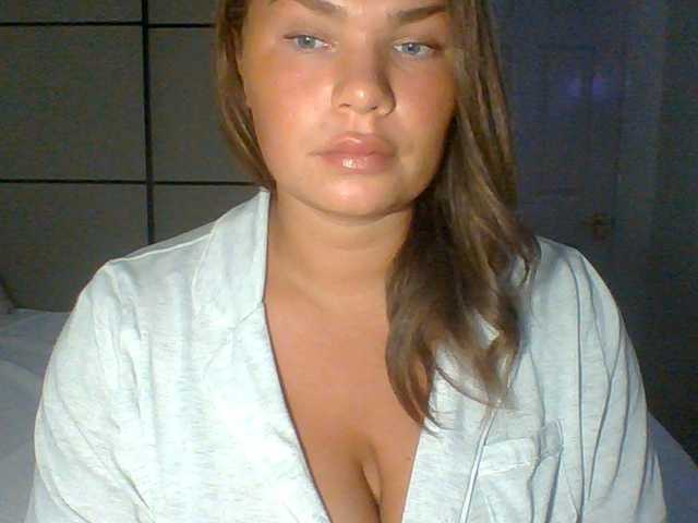 PrincessGem live cam on BongaCams