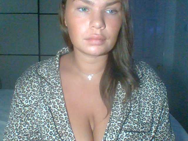 PrincessGem live cam on BongaCams