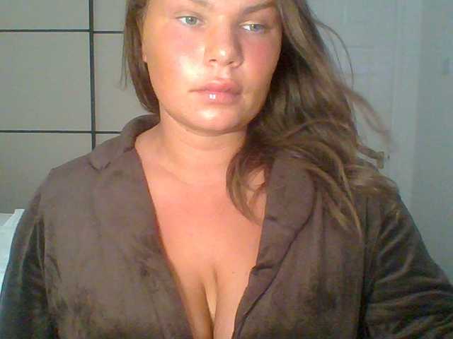 PrincessGem live cam on BongaCams
