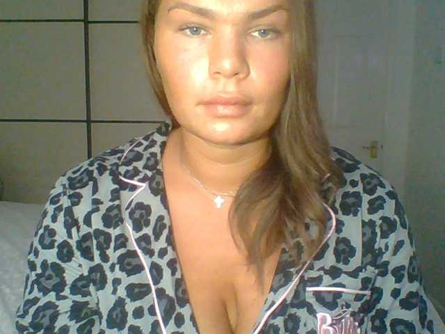 PrincessGem live cam on BongaCams