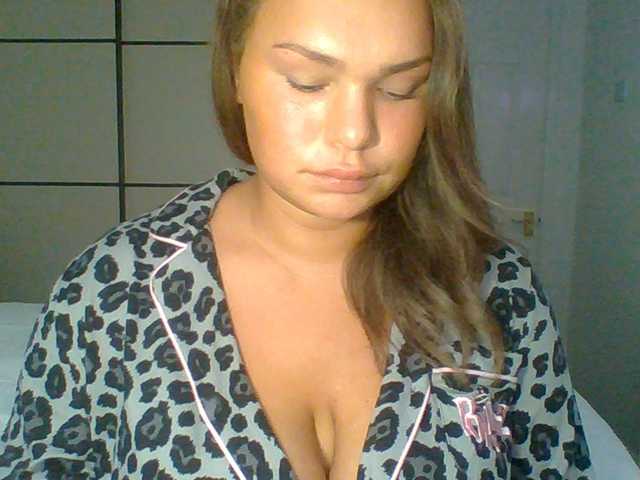 PrincessGem live cam on BongaCams
