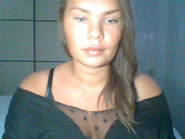 PrincessGem live cam on BongaCams