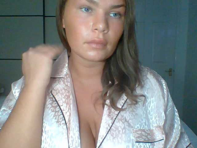 PrincessGem live cam on BongaCams
