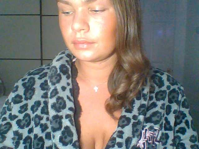 PrincessGem live cam on BongaCams