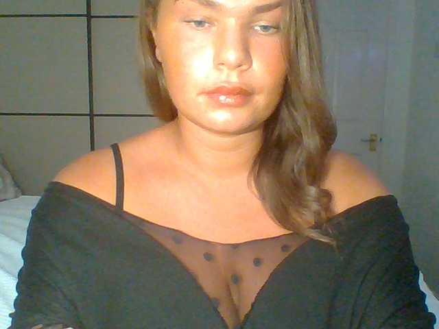 PrincessGem live cam on BongaCams