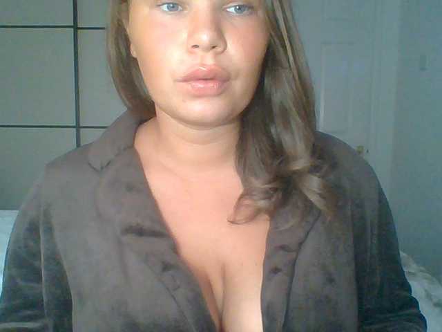PrincessGem live cam on BongaCams
