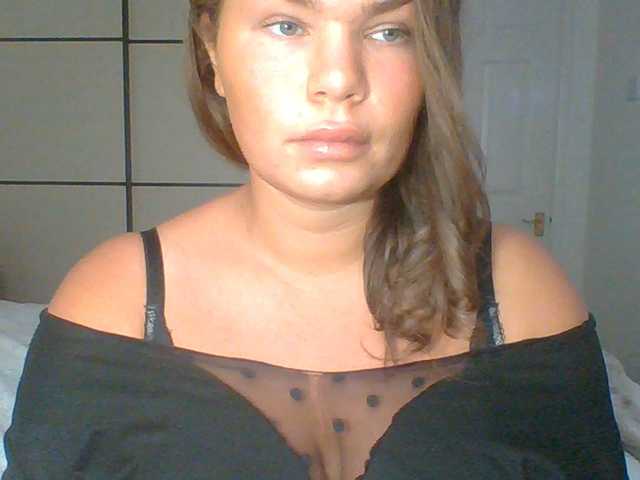 PrincessGem live cam on BongaCams