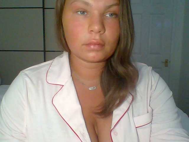 PrincessGem live cam on BongaCams